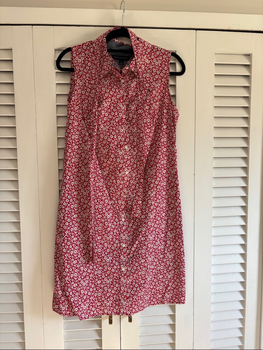 Women’s Tommy Hilfiger button up dress sz 6